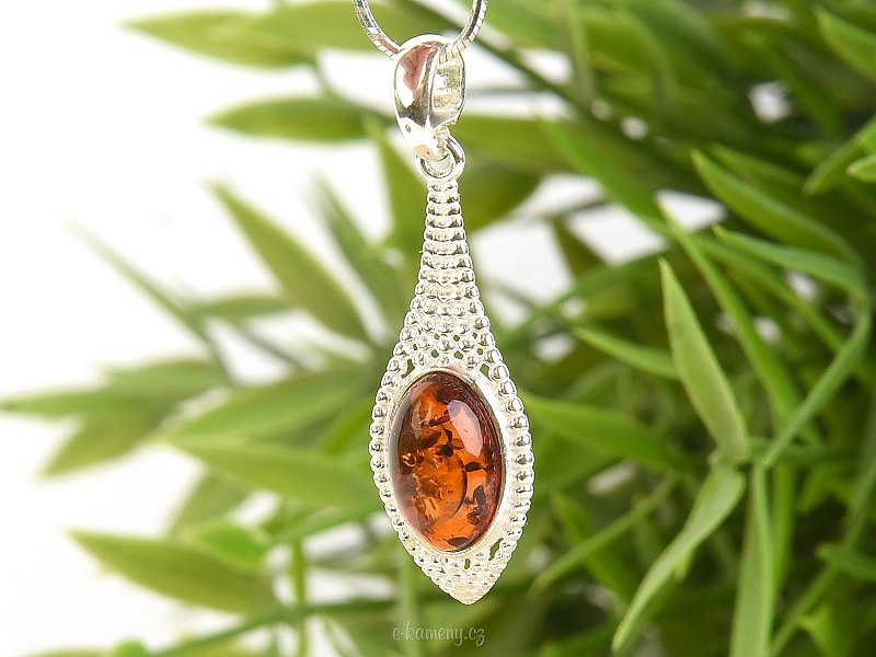 Silver elegant pendant with amber Ag 925/1000