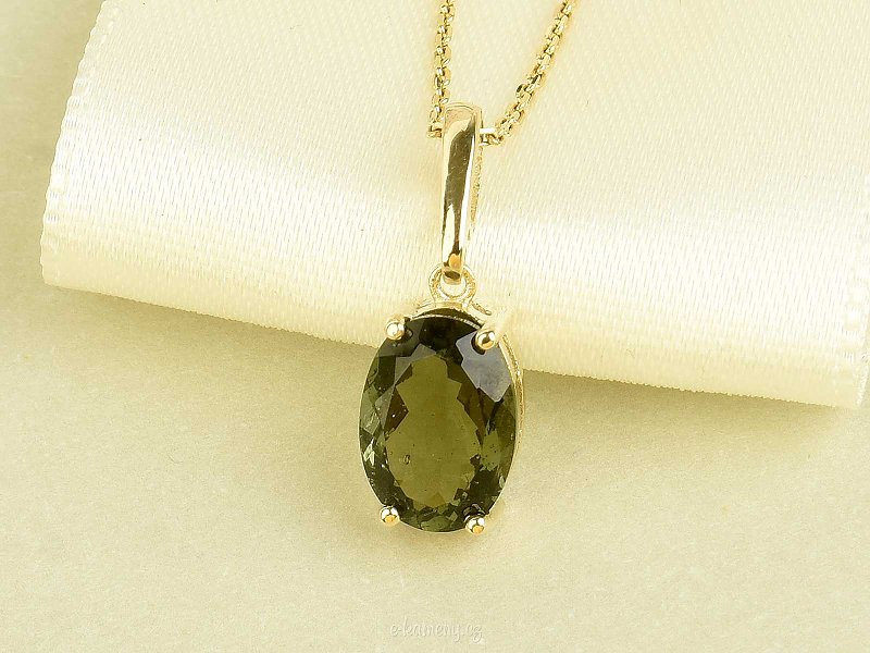 Pendant in the shape of an oval with gold Au 585/1000 14 carats 1.45g