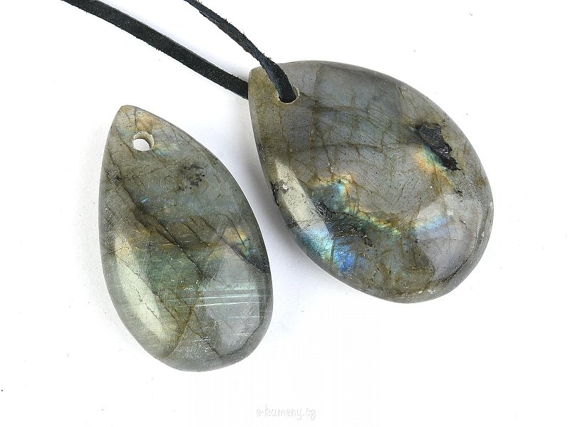 The labradorite stone on the leather pendant is drilled