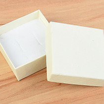 Light beige box 6x6cm