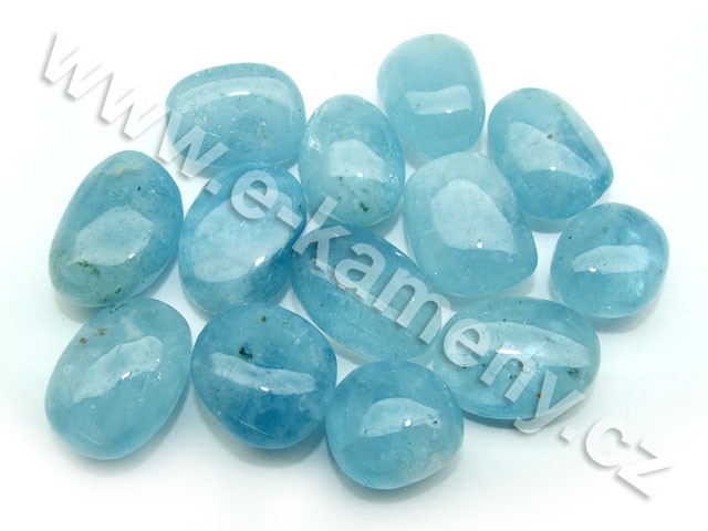 aquamarine gemstones