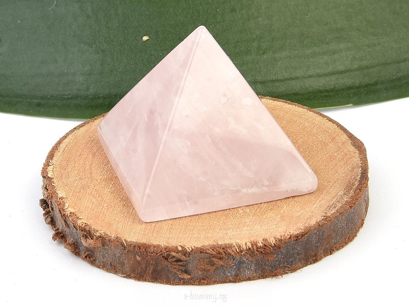 Pyramida z růženínu (3,5cm)