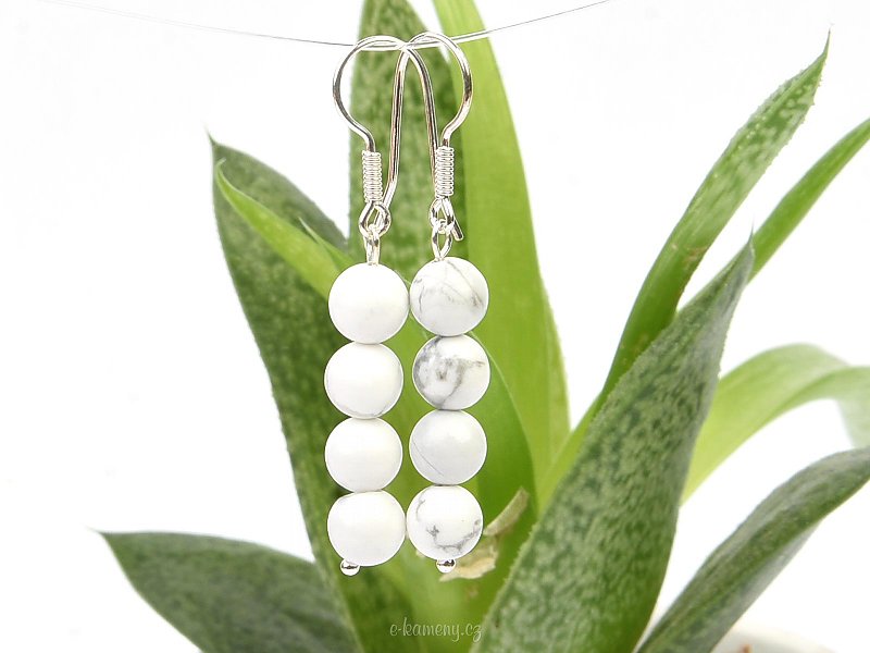 Earrings made of magnesite balls (0.6 cm) with silver hooks