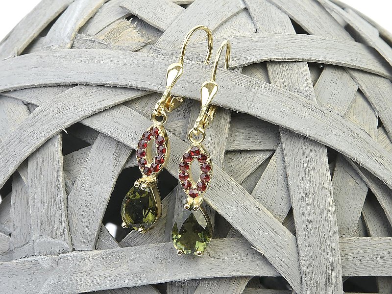 Longer gold moldavite earrings + garnets Au 585/1000 3.62g