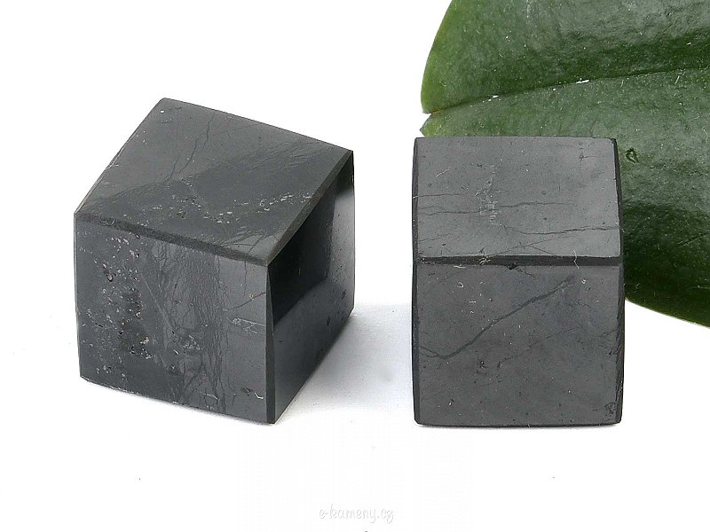 Shungite cube (2cm)