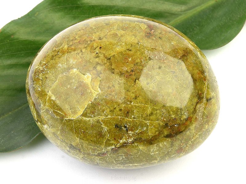 Zelený opál hladký kámen (170g)