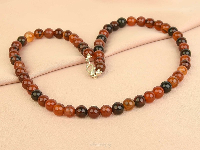 Agate beads necklace