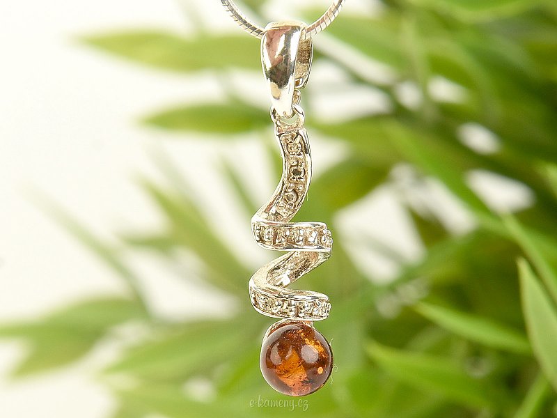 Silver pendant in the shape of a spiral with amber and zircons Ag 925/1000