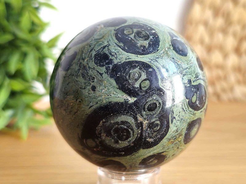 Ball smoothed from kambaba jasper 6.9 cm