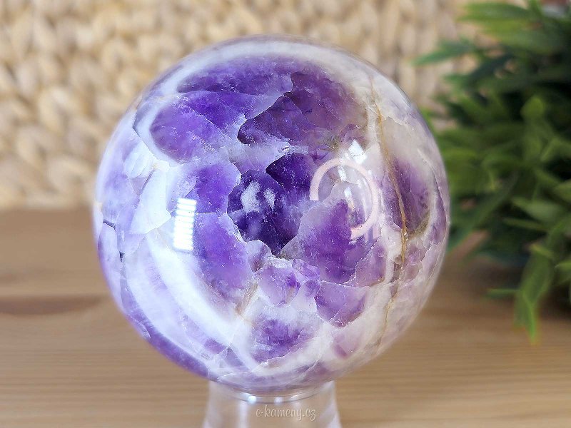 Chevron amethyst stone in the shape of a sphere with a diameter of 7.6 cm