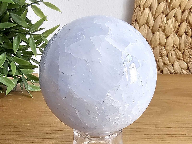 Blue calcite ball with a diameter of 6.5 cm