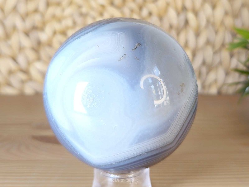 Agate stone in the shape of a ball with a diameter of 7.7 cm