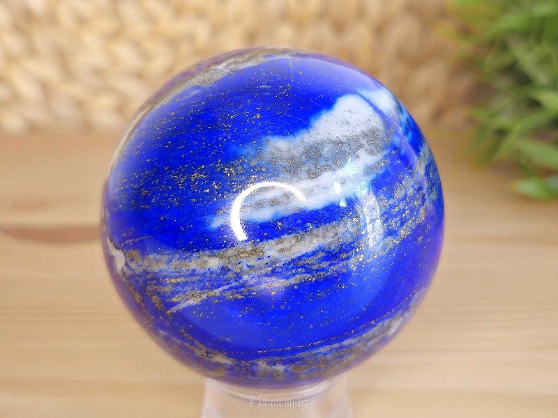 Lapis lazuli stone in the shape of a ball 437 grams