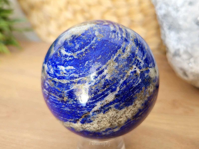 Lapis lazuli stone in the shape of a ball 524 grams