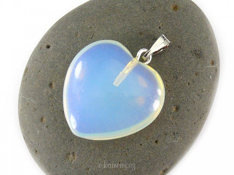 Ulexitový heart pendant (jewelry) 2.7 cm