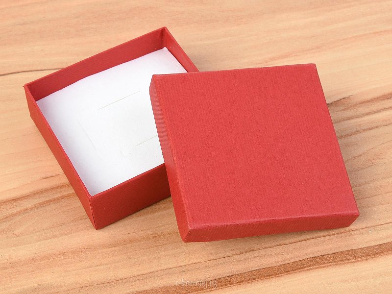 Red gift box 8 x 8cm