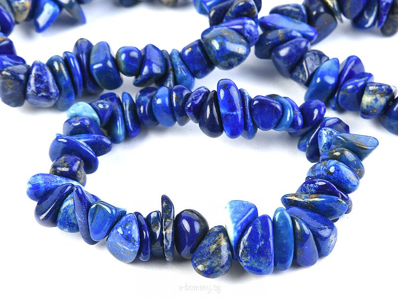 The bracelet lapis lazuli irregular pieces of stones 15 x 9mm