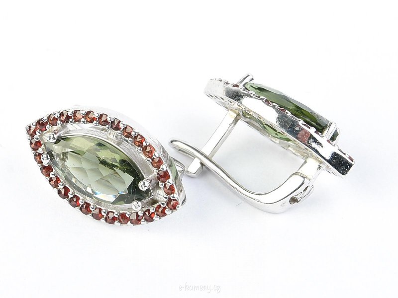 Cutted moldavite earrings with Ag 925/1000 + RH garnets