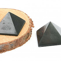 Šungit pyramida hladká (cca 2 x 1,5cm)