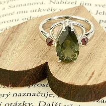 Ring with vltavine in the shape of a drop and garnets Ag 925/1000