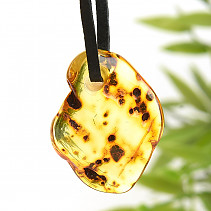 Amber pendant drilled 28mm