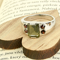 Stříbrný pánský prsten s vltavínem a granáty Ag 925/1000