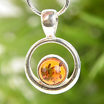 Round pendant with amber Ag 925/1000