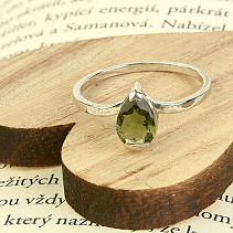 Stříbrný prsten s vltavínem ve tvaru kapky Ag 925/1000 +Rh