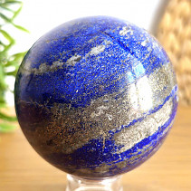 Ball-shaped lapis lazuli stone 947g