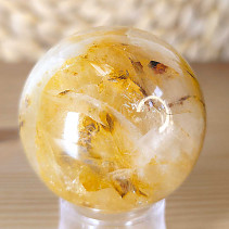 Křišťál s limonitem ve tvaru koule o průměru 4,9cm