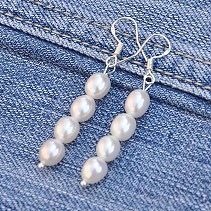 Bílé perlové náušnice