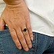 Vltavín s granáty stříbrný prstýnek Ag 925/1000